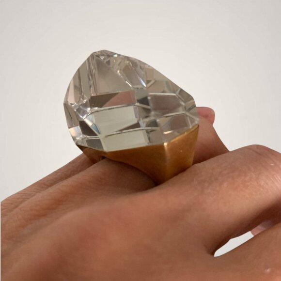 H.STERN By Diane Von Furstenberg Geometric Power Ring In 18Kt Gold & Rock Quart - Picture 5 of 7